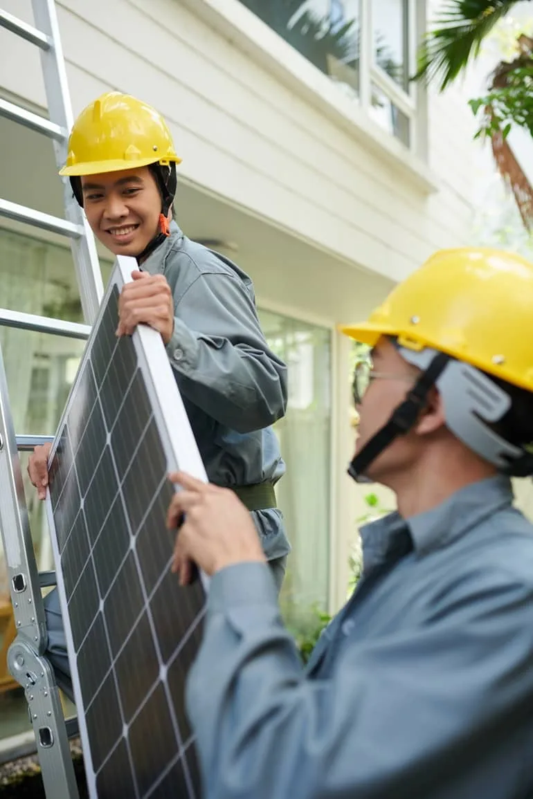 Be Part of the Renewable Energy Revolution at
               - 世界杯